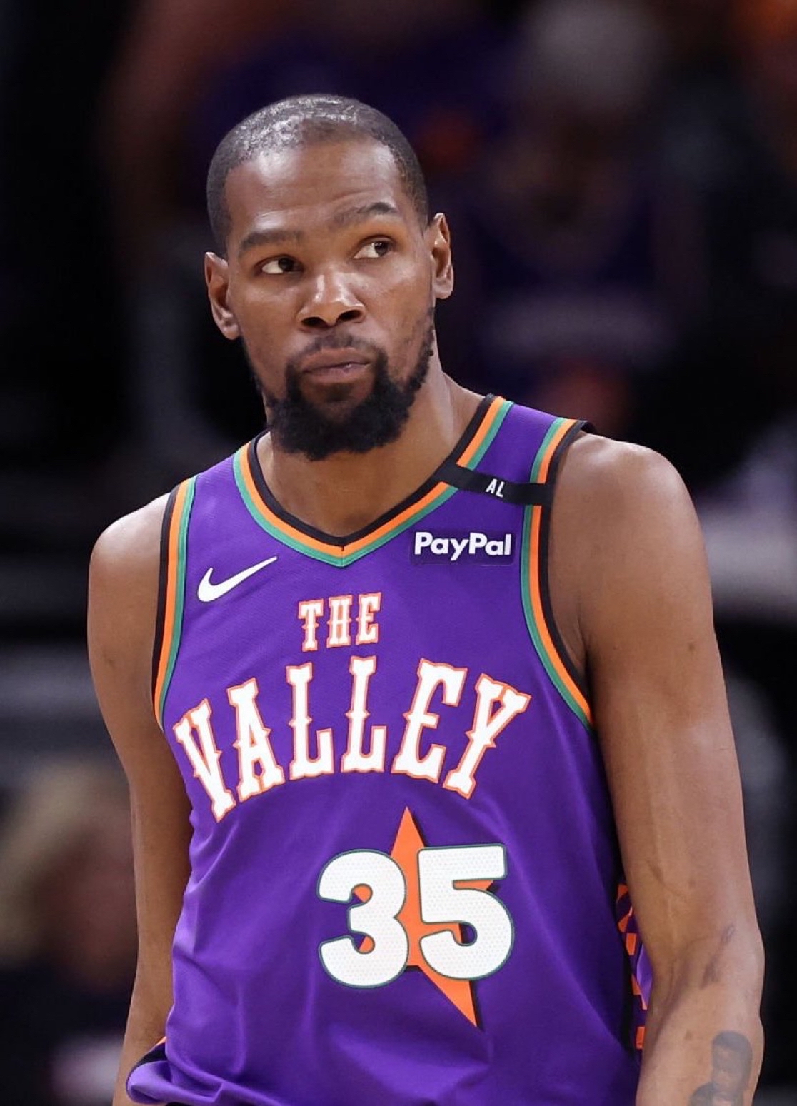 记者：米兰已联系孔蒂商谈下赛季执教，阿莱格里是目前的新帅目标.