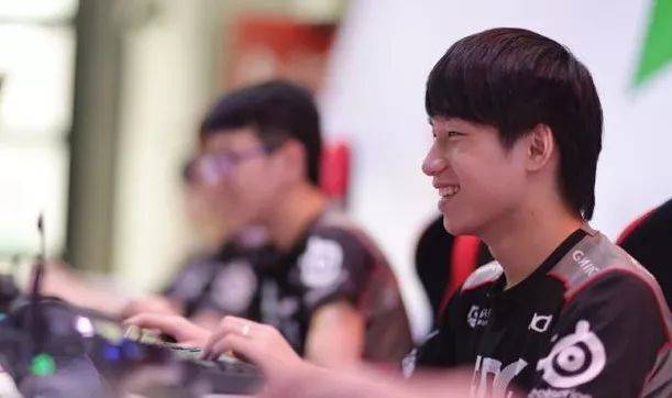 但在防守端 但在防守端