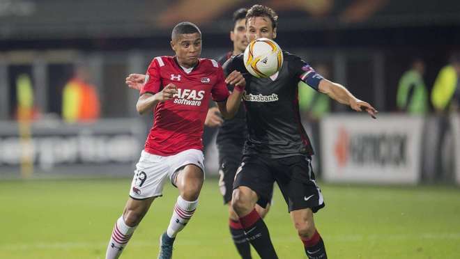 禁区弧顶 禁区弧顶